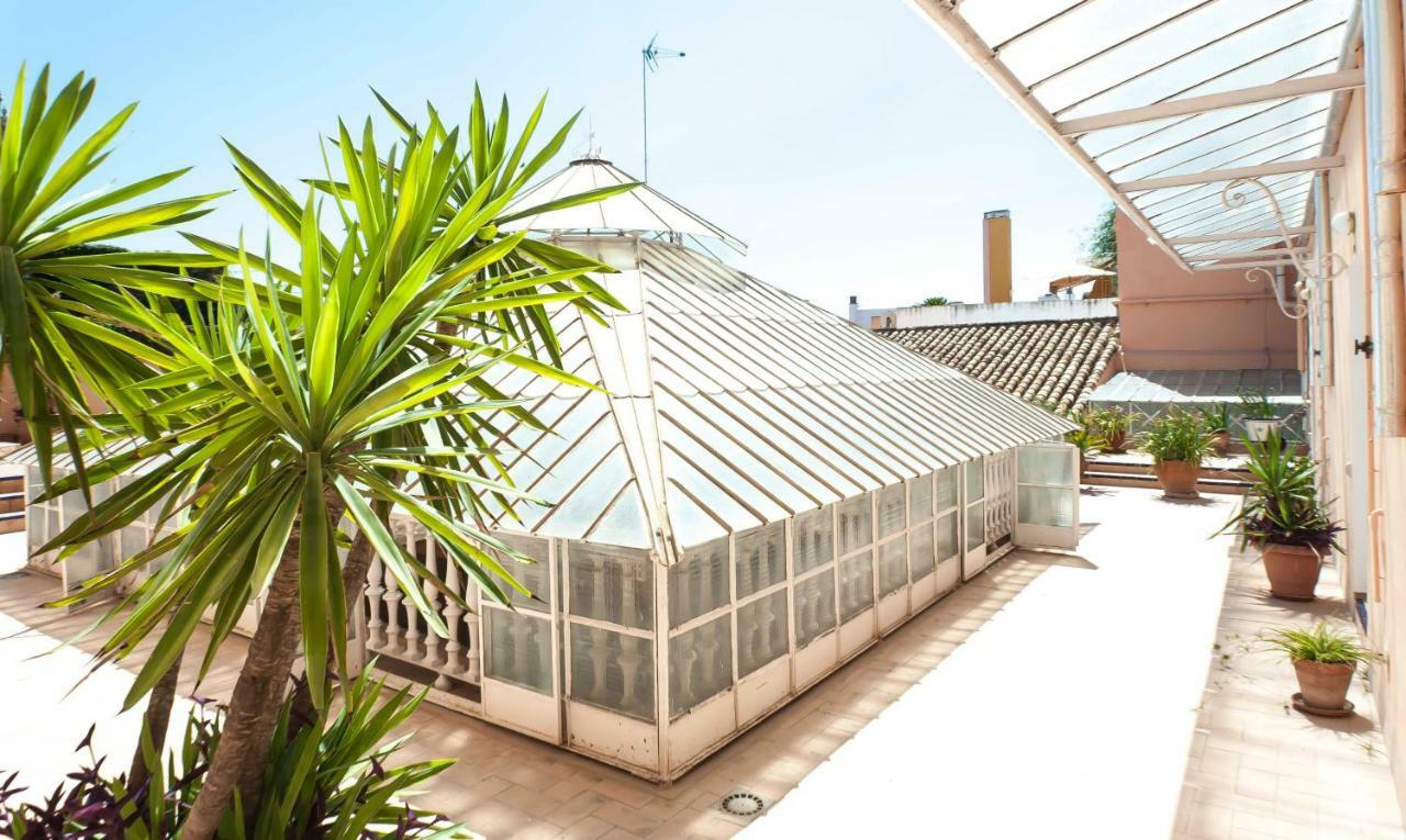 Pajaritos Palace By Valcambre เซบีญา ภายนอก รูปภาพ